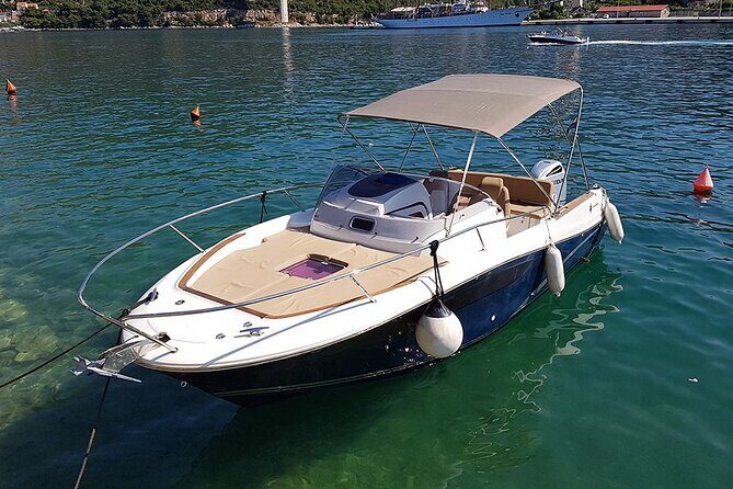 4h / 6h / 8h Elaphite Islands Tour with 7.5m/24FT SunDeck Boat - Why this SunDeck boat changes the whole feel