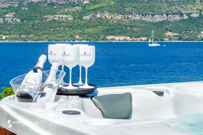 8 -day Private Villa and yacht cruise combo Croatia Tour - Korčula: the smart base for an anniversary week
