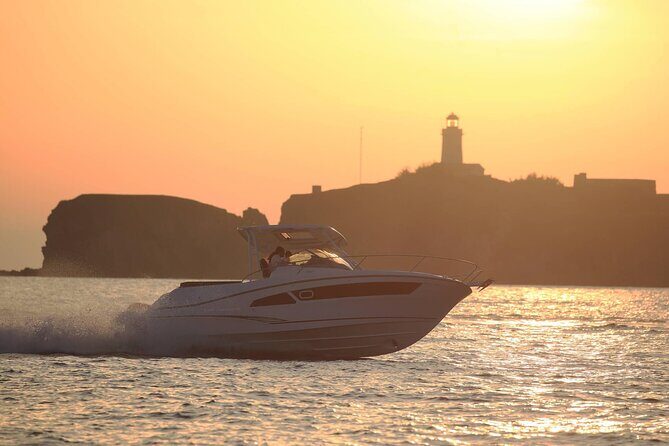 Amazing Sunset by private boat - Why a 7:00 pm sunset loop matters in Dubrovnik