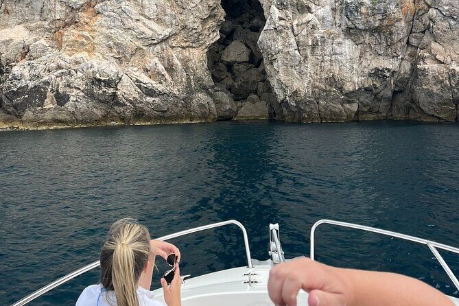 BLUE CAVE & ELAPHITI ISLANDS 4 HOURS ALL INCLUSIVE boat tour - Small Practical Tips That Make the Day Easier