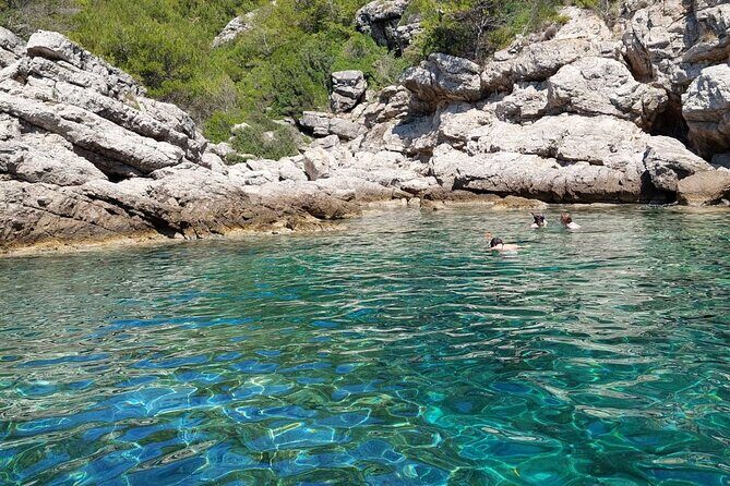 Blue cave tour - 4 caves and sandy beach - Sunj Beach: the sandy reset you’ll be glad you paid for