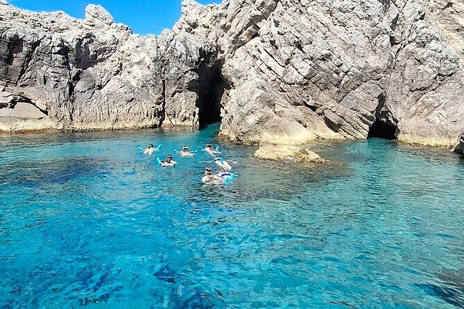 Blue & Green cave,Šunj beach - with drinks small group speedboat - Who this Dubrovnik trip suits best
