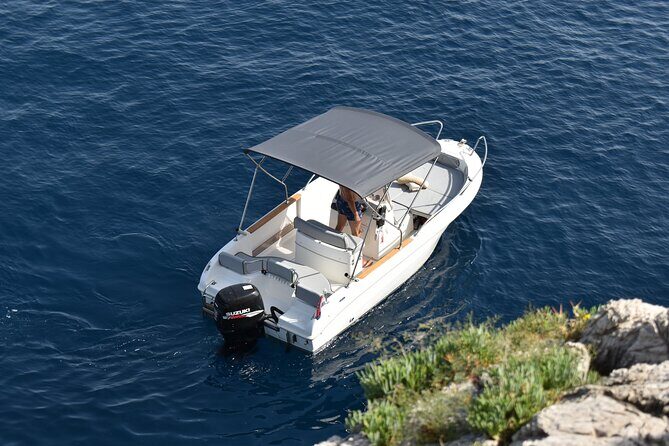 Boat rental in Dubrovnik Croatia. Cruise around Dubrovnik coast and islands - Price and value for a group of up to 5 (and the fuel add-on)