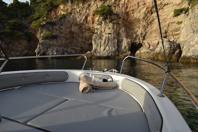 Boat rental in Dubrovnik Croatia. Cruise around Dubrovnik coast and islands - Cruising past the Old City walls and Dubrovnik’s lighthouses