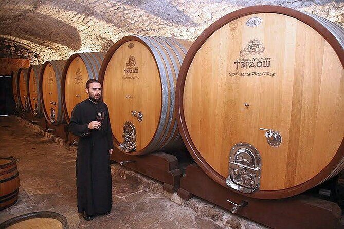 Bosnia Food and Wine Experience Tour - From Dubrovnik - Pridvorci Winery: indigenous varieties plus a proper snack plate