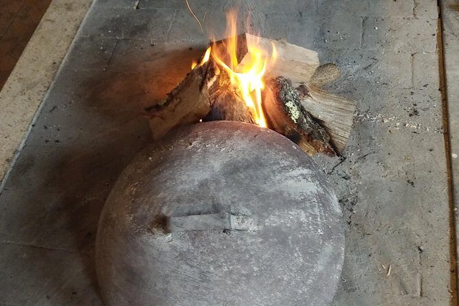 Croatian Traditional Cuisine: Peka Cooking Lesson - The 4-hour rhythm: from peka setup to eating lunch