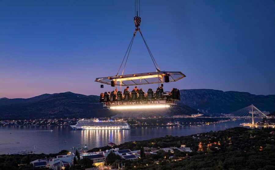 Dinner in the Sky Dubrovnik - Safety and comfort: What it feels like when you’re up there