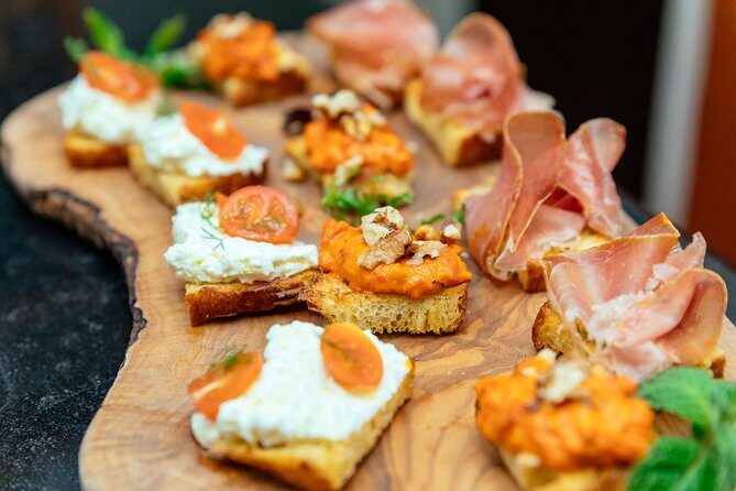 Drinks & Bites in Dubrovnik Private Tour - A Private Guide Makes Dubrovnik Feel Small (In a Good Way)