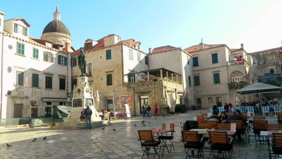 Dubrovnik: 1.5-Hour Guided Old Town Walking Tour - Franciscans and the monastery pharmacy stop