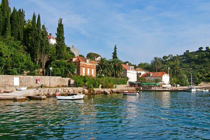 Dubrovnik: 3 Islands Boat Tour with Lunch & drinks(FR, ES, EN) - Why the TRITON Three-Island Cruise Feels Like a Proper Summer Day