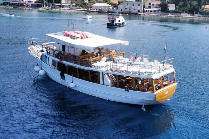Dubrovnik: 3 Islands Fun Day Trip by Boat (Host: EN,FR,ES) - Key things to know before you go