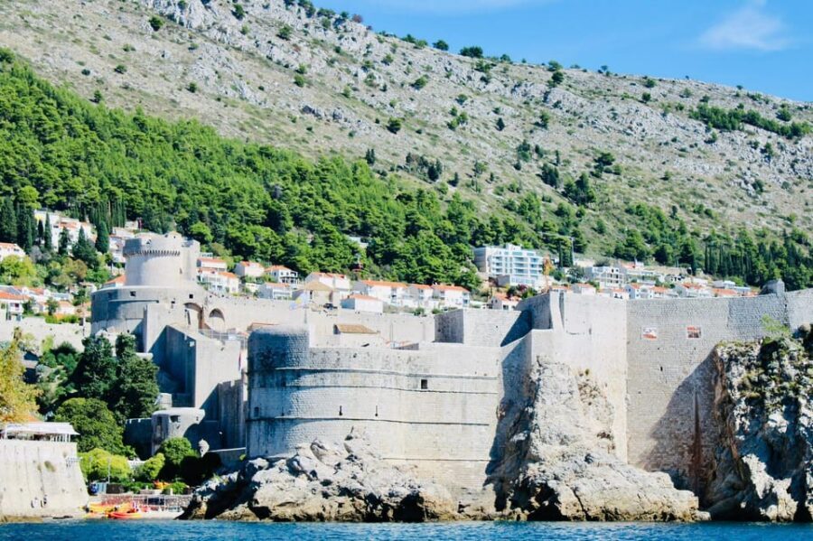 Dubrovnik: 6 hours Blue cave & Elaphiti with optional lunch - Group Size and Comfort: Why Up to 25 Makes a Difference