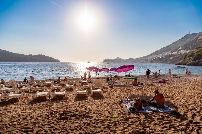Dubrovnik airport to Dubrovnik city private transfer - When Private Means a Plan for Passenger Numbers