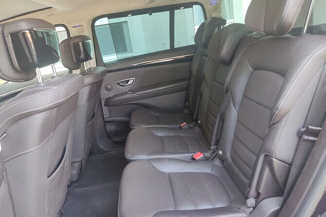 Dubrovnik Airport to Split Private transfer 1-8 pax (Door to Door any location) - Optional detours: Ston, Mostar, Kravice, Klis, and winery stops