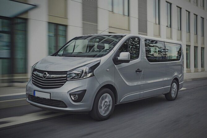 Dubrovnik Airport Transfer Shuttle - Door-to-door pickup in Dubrovnik (van or car)