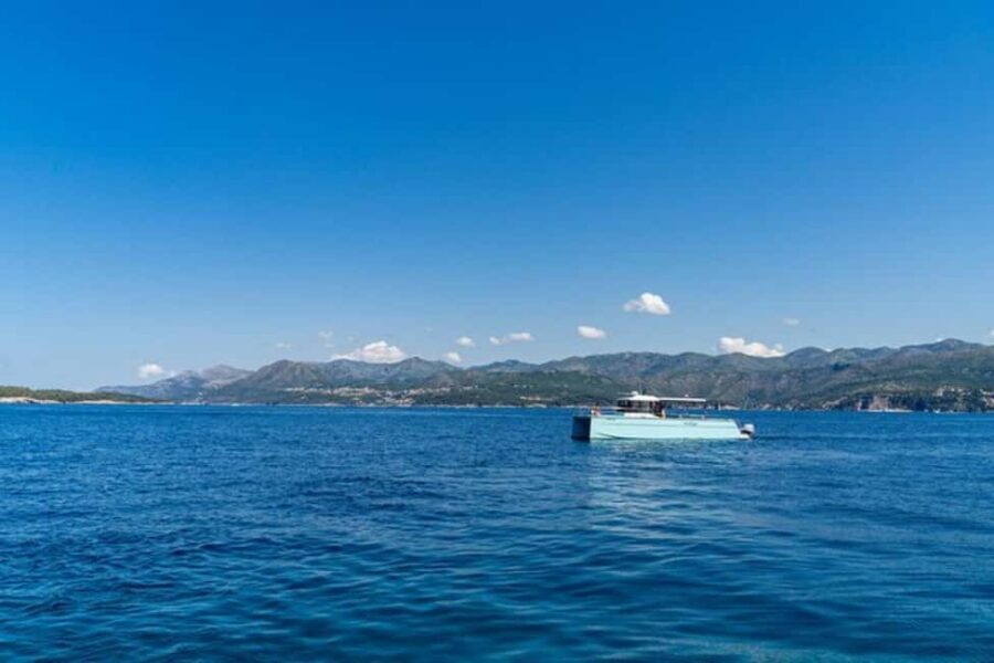 Dubrovnik: Blue Cave Catamaran Tour with Drinks and Snorkel - Key things that make this tour worth your attention