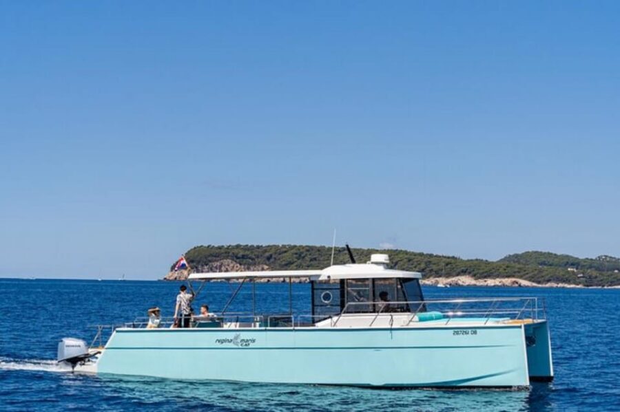 Dubrovnik: Blue Cave Catamaran Tour with Drinks and Snorkel - Timing and seasons: morning vs afternoon without the stress