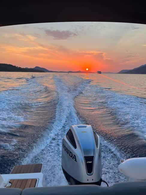 Dubrovnik: Blue Cave Tour by Speedboat with Small Group - Snorkeling gear, water safety, and what to do if conditions aren’t perfect