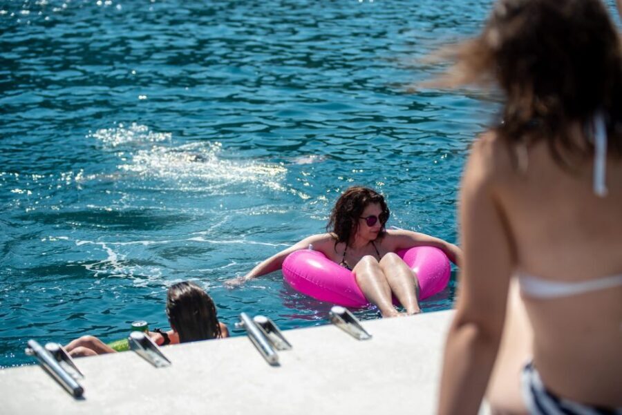 Dubrovnik: Blue Cave Tour with Panoramic Old Town View - Sunj Beach for an Hour: Sunbeds, Drinks, and Shallow Water