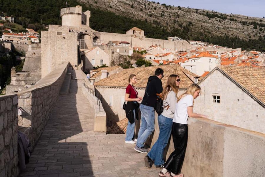 Dubrovnik: City Walls Guided Tour-Small Group Experience - Small Group Pacing and Getting Help for the Rest of Your Dubrovnik Day
