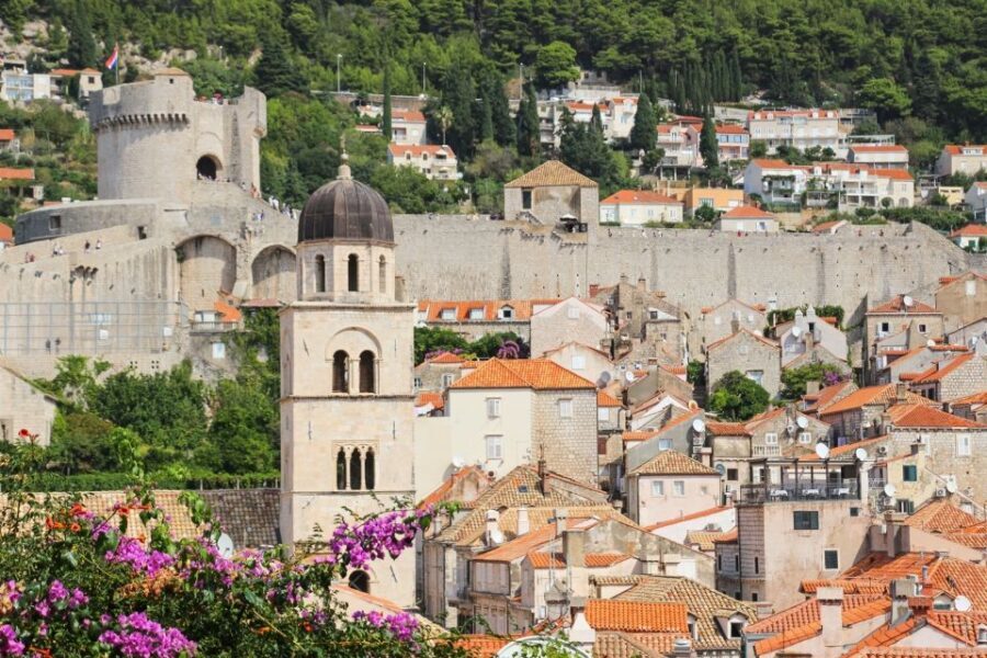 Dubrovnik City Walls Walking Tour - Why walking the walls beats a quick viewpoint
