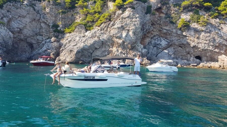 Dubrovnik: Elafiti Island Private Speedboat Tour - Lopud: sandy strolling, shops, and a different island vibe
