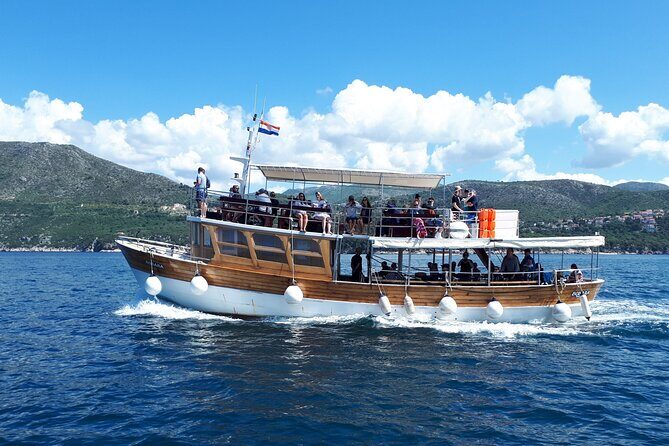 Dubrovnik Elafiti Islands Cruise with Lunch, Drinks and Pickup - Getting on and off: meeting point, pickup timing, and stress control