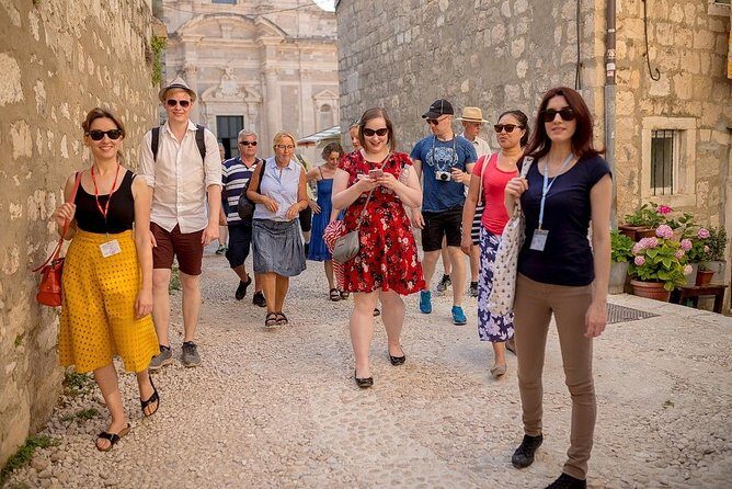 Dubrovnik Food and Drink Walking Tour with a Local Guide - Ruđer Bošković Square to the Rector’s Palace: how Dubrovnik organized power