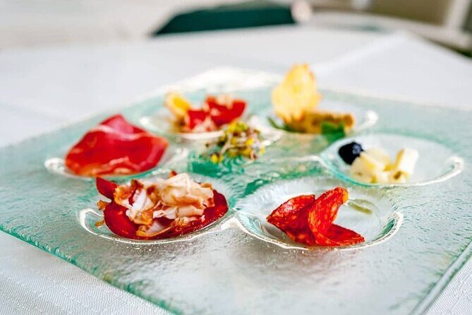 Dubrovnik Food & Wine Tour (Small-Group) - Stradun at 6:00 pm: the right setting for a food tour