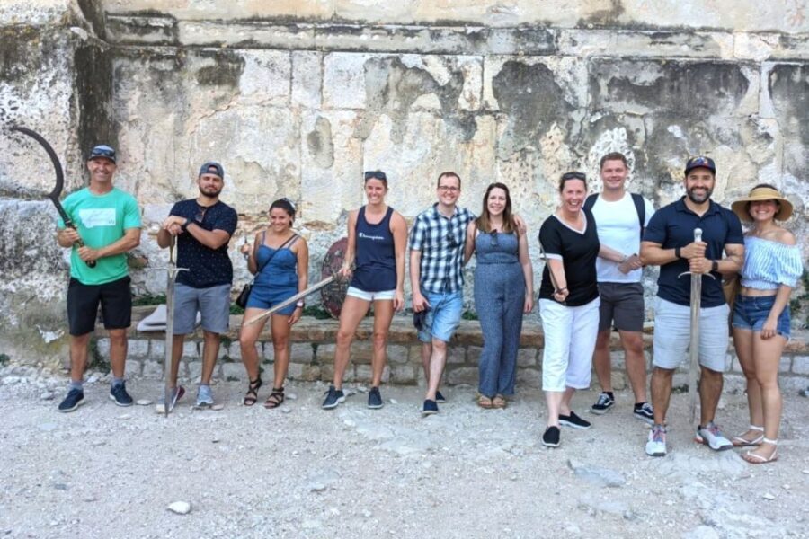 Dubrovnik: Game of Thrones Extended Tour - Weapon play at the Red Keep and the feeling of stepping into the prop room