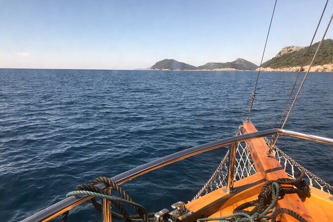 Dubrovnik Islands Private Rented Boat Cruise - Onboard Comfort: Drinks, Shade, and the Little Details That Matter