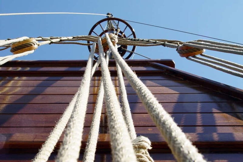 Dubrovnik: Karaka - Game of Thrones Cruise & Walking Tour - Dragon Blood onboard: more than a gimmick