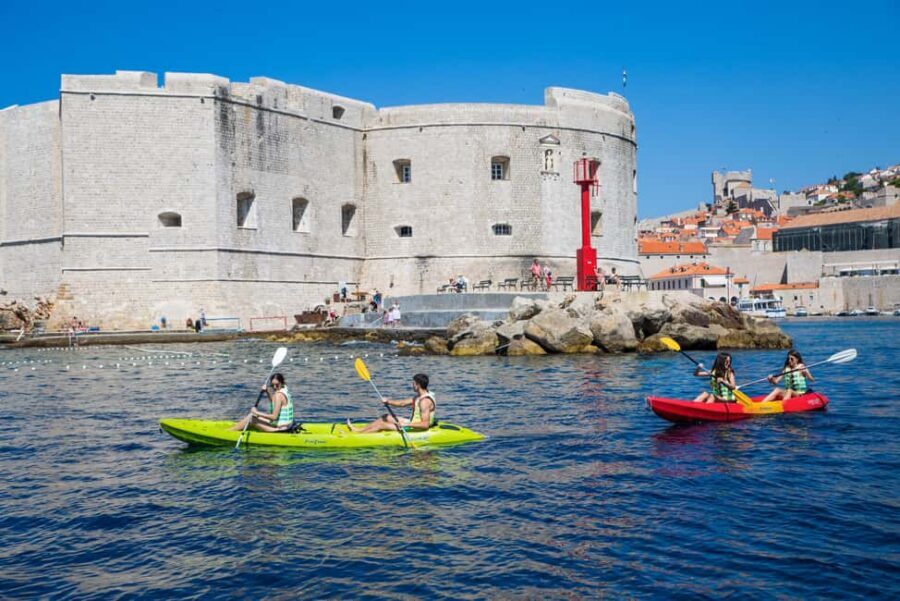Dubrovnik: Kayak Rental - Betina Cave: swim time and why crowds happen