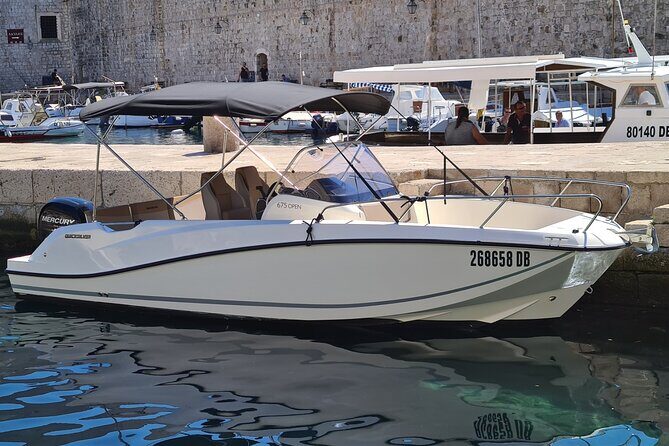 Dubrovnik Kayak Rental on Banje Beach - How to Enjoy a No-Guide Kayak Without Stress