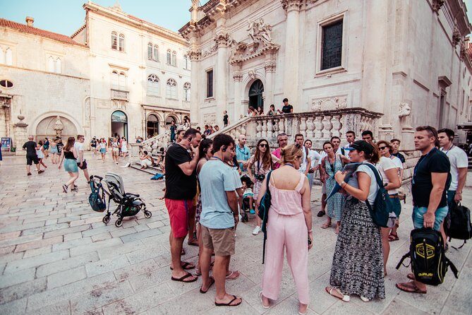 Dubrovnik: Mini Combo Old town & Game of Thrones (Spanish) - Before you go: Spanish-only guide, meeting spot, and pacing