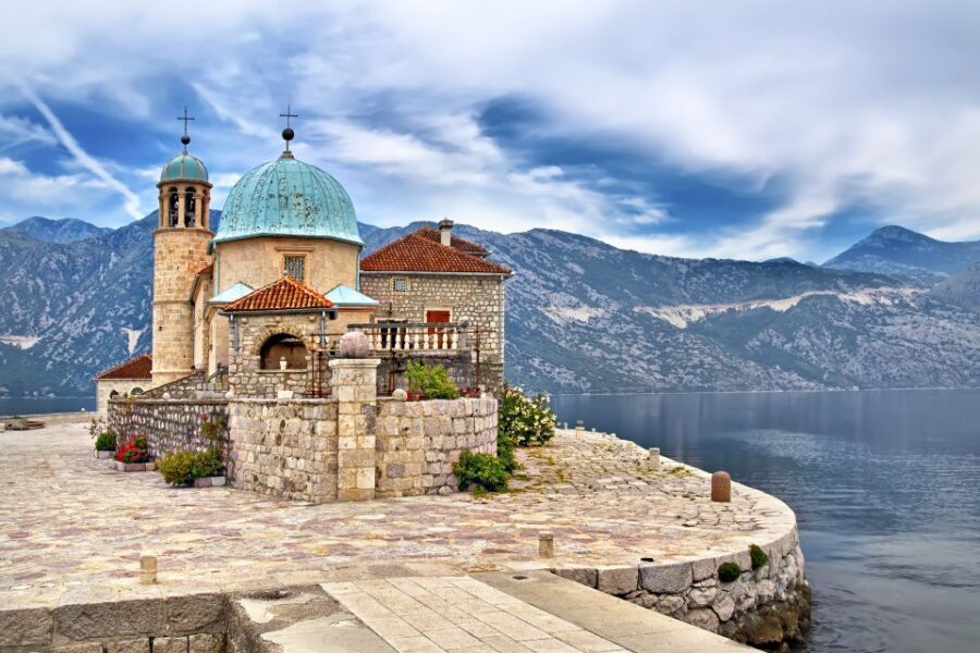 Dubrovnik: Montenegro Day Trip by Bus and Boat - Should you book it?