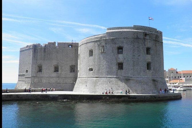 Dubrovnik Old City Walls Private Tour - Revelin Fortress Start: Where the Defense Story Opens