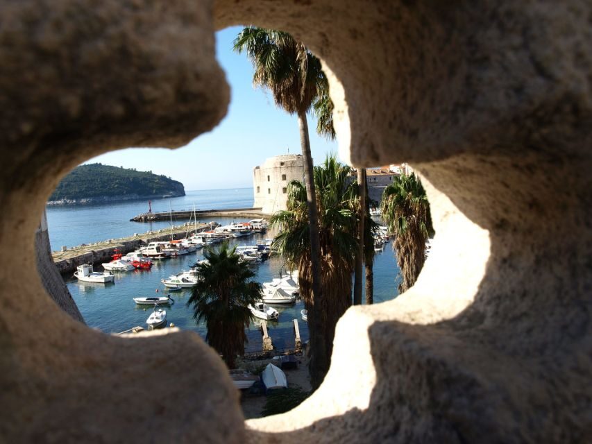 Dubrovnik: Old Town & City Walls Private Walking Tour - Meeting Dubrovnik at Pile (and Finding Your Purple Balloon)
