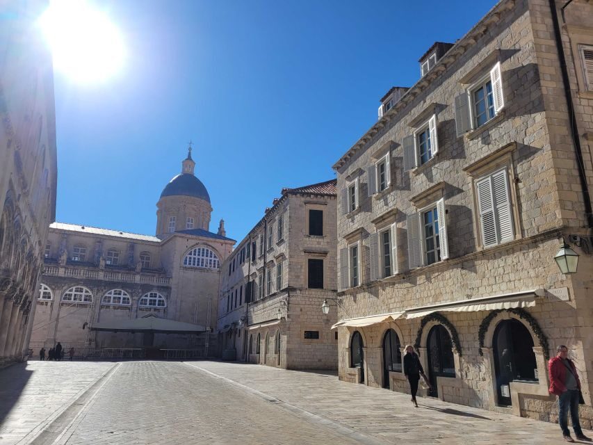 Dubrovnik: Old Town Highlights Tour with Audio Guide - Key highlights to look for on this Dubrovnik audio walk