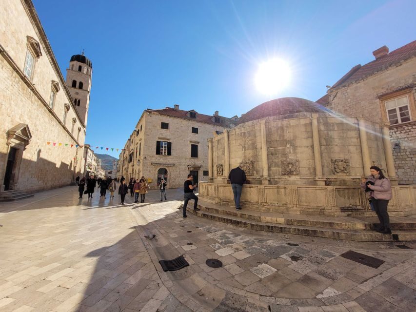 Dubrovnik: Old Town Highlights Tour with Audio Guide - Self-guided Dubrovnik: why this tour format works
