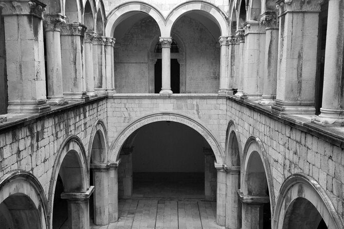 Dubrovnik Old Town: Small-Group Walking Tour With A Local - Poet’s square, Rector’s Palace, and how the Republic ran on power