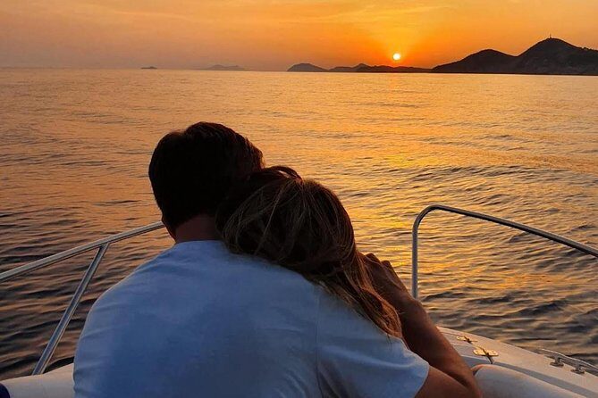 Dubrovnik Old Town Sunset Cruise - Key things you’ll notice