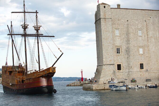 Dubrovnik Old Town Walking Tour and Cruise with Karaka - Weather and Sea Conditions: The One Thing That Can Change Your Day