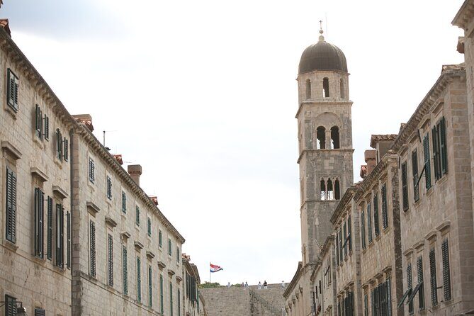 Dubrovnik Old Town Walking Tour and Cruise with Karaka - Is It Worth Booking the Dubrovnik Karaka + Old Town Tour?