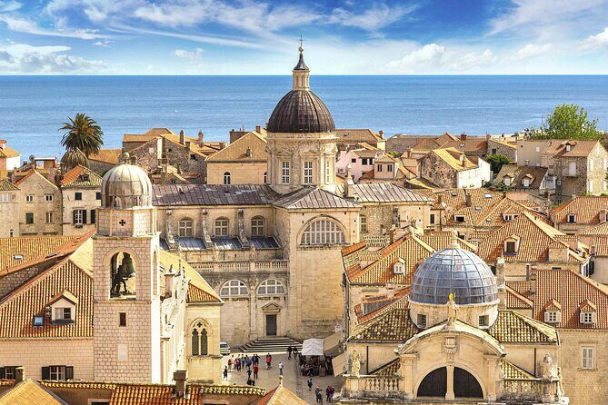 Dubrovnik Old Town Walking Tour with Audioguide - Monasteries and Churches: Quiet Breaks in the Middle of the Walk