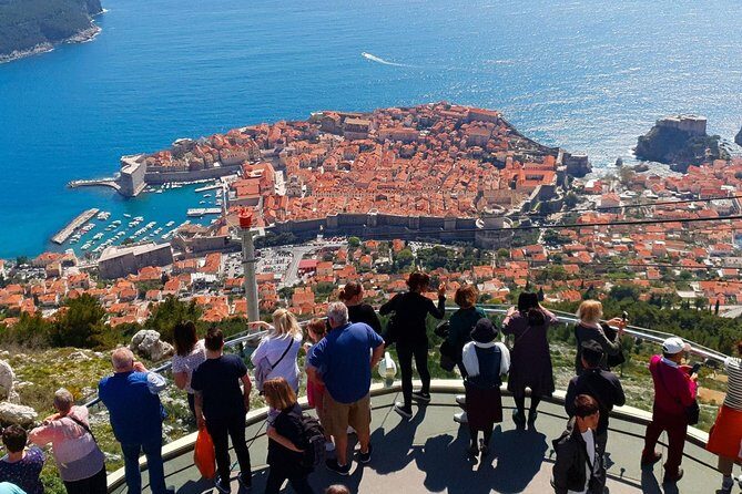 Dubrovnik Panorama Sightseeing with Tour Guide in Minivan - Price and value: what you get for $36.30