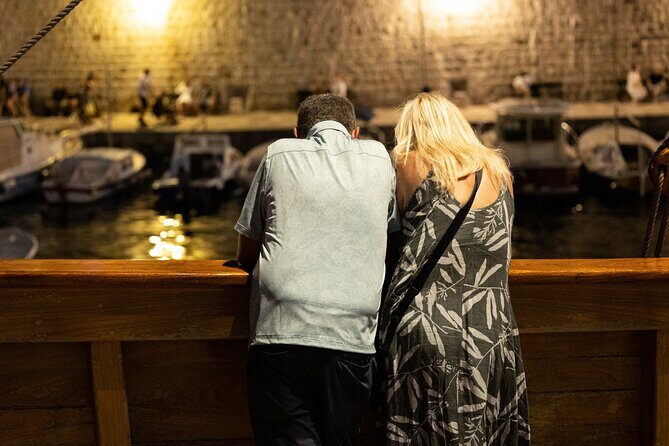 Dubrovnik Panoramic Night Cruise with Karaka - A 45-minute Dubrovnik night cruise built for views, not waiting