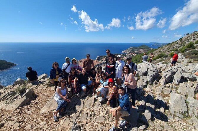 Dubrovnik Panoramic Sightseeing Tour with Guide (minivan) - The guide effect: facts plus photo help