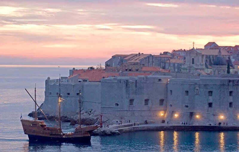Dubrovnik: Panoramic Sunset Cruise on Karaka Ship - The host and guide stories: how the narration adds value