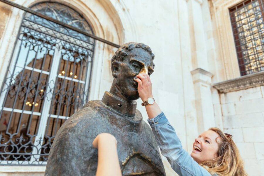 Dubrovnik: Private Family Friendly City Tour with Guide - Local tips that make Old Town easier the next day